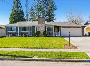 1053 Shelton Ave NE, Renton, WA 98056