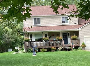 11082 Horton Rd, Holly, MI 48442
