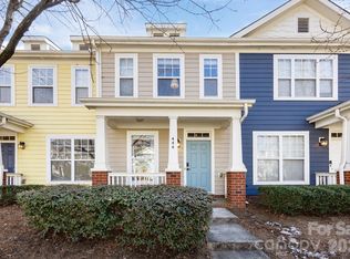 444 Hurston Cir, Charlotte, NC