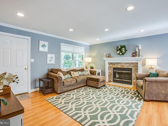 4th image of 12917 Trapp Dr