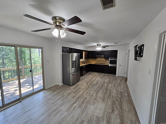 3rd image of 3403 Millbrook Rd