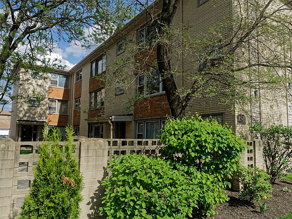 3rd image of 3515 Harlem Ave #B-3