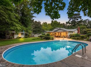 23545 Town Creek Dr, Lexington Park, MD 20653