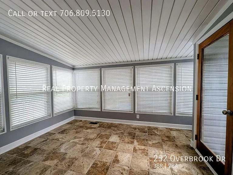 252 Overbrook Dr — Photo 11