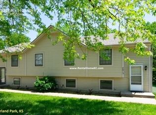 4815 Woodward St, Overland Park, KS 66203