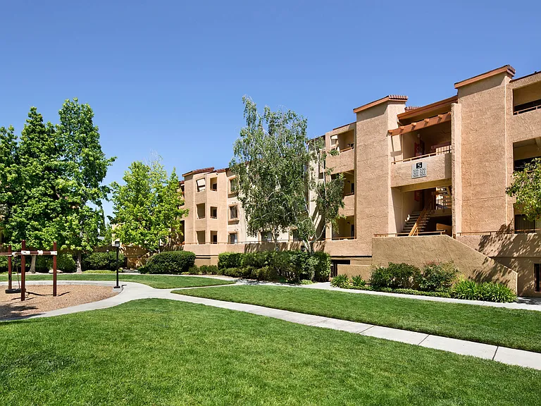 The Maddox Sunnyvale — Photo 13