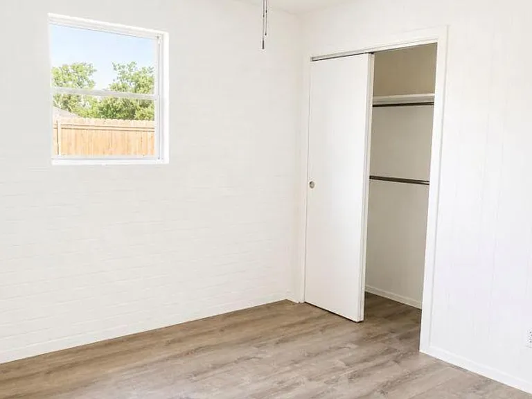 208 Forrest Dr #A — Photo 5