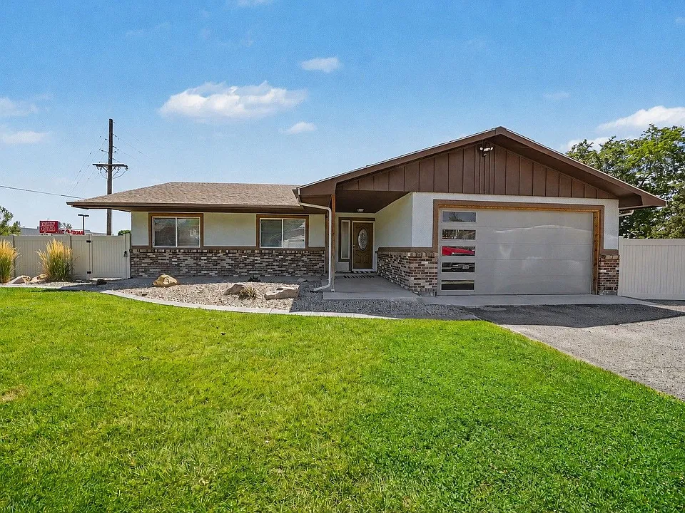 2999 Fort Garland Dr