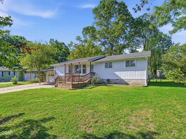 1406 Knapp Ct, Neosho, MO 64850