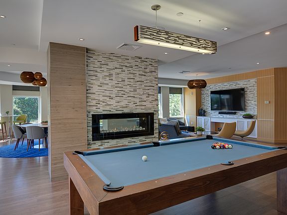 Lookout Lounge Billiards Table