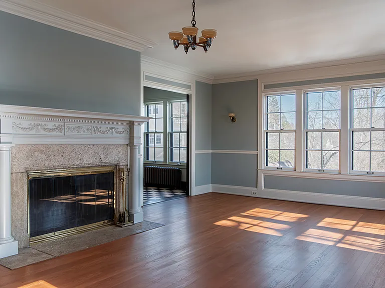 27 Highview Pl — Photo 15