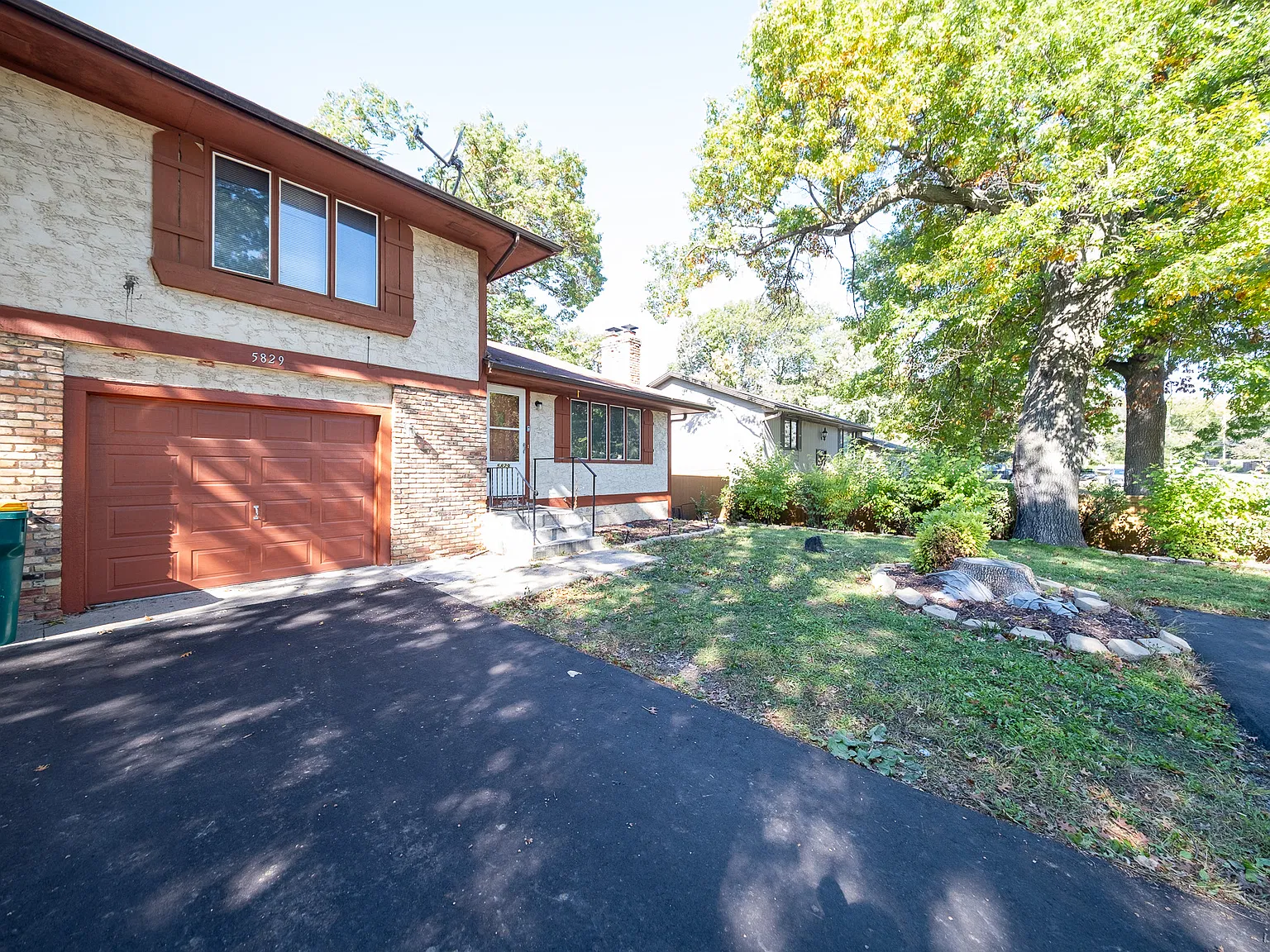 Winnetka Avenue North, New Hope (5829) Mj Kz1 **Tpo** - 1 — Photo 1