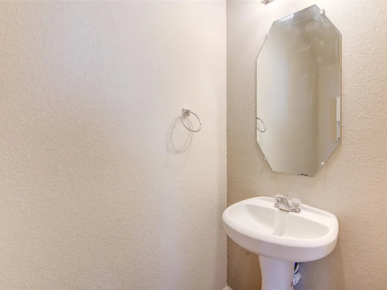 16726 Mammoth Springs Dr — Photo 45