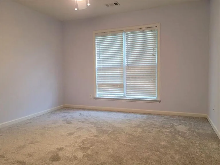 4445 Agard St — Photo 18