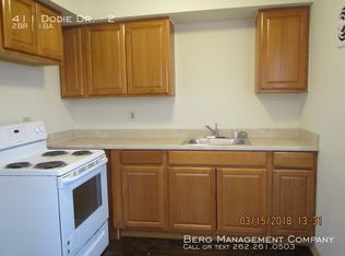 411 Dodie Dr APT 2, Waukesha, WI 53189
