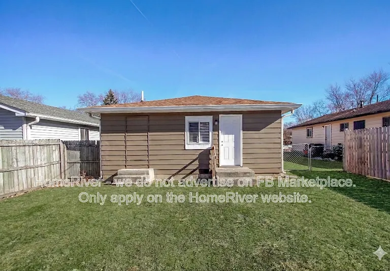 2806 Dietz St — Photo 14