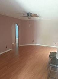 3rd image of 681 NW Archer Ave