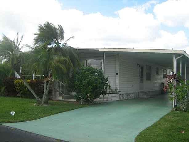 1st image of 262 Hamlin Dr