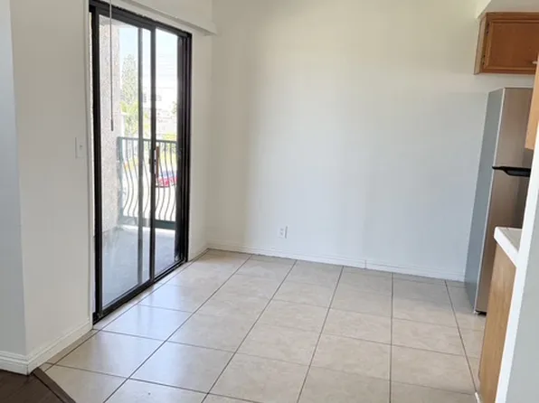 12526 Cranbrook Ave APT 5, Hawthorne, CA 90250
