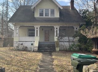 42 Colonial Ave, Warwick, NY 10990