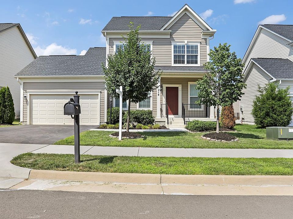 1st image of 214 Centennial Dr
