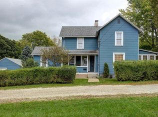 725 Laurel Ave, Lakeside Marblehead, OH 43440