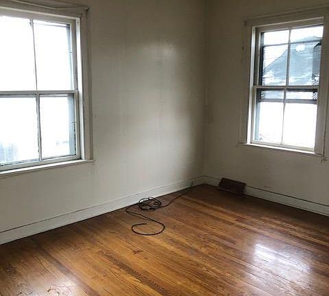 4th image of 4 Ross Ave
