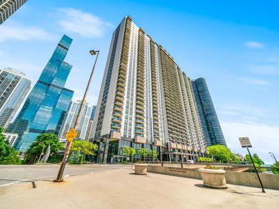 400 E Randolph St APT 2119, Chicago, IL, 60601