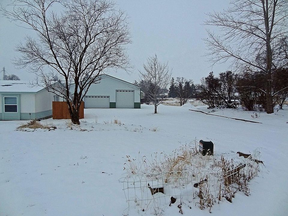 2nd image of 788 Kelley St