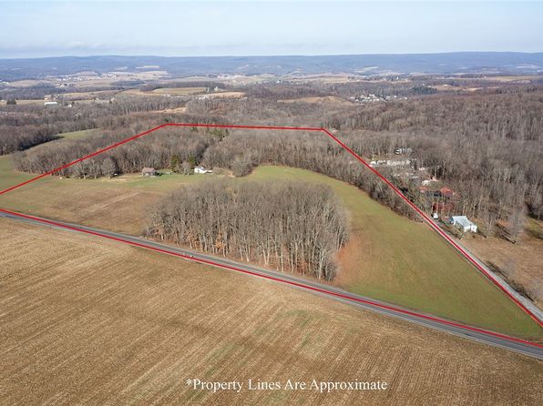 7355 Penn Ave, Somerset, PA 15501