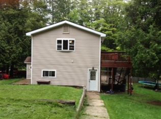 814 W Onota St, Munising, MI 49862