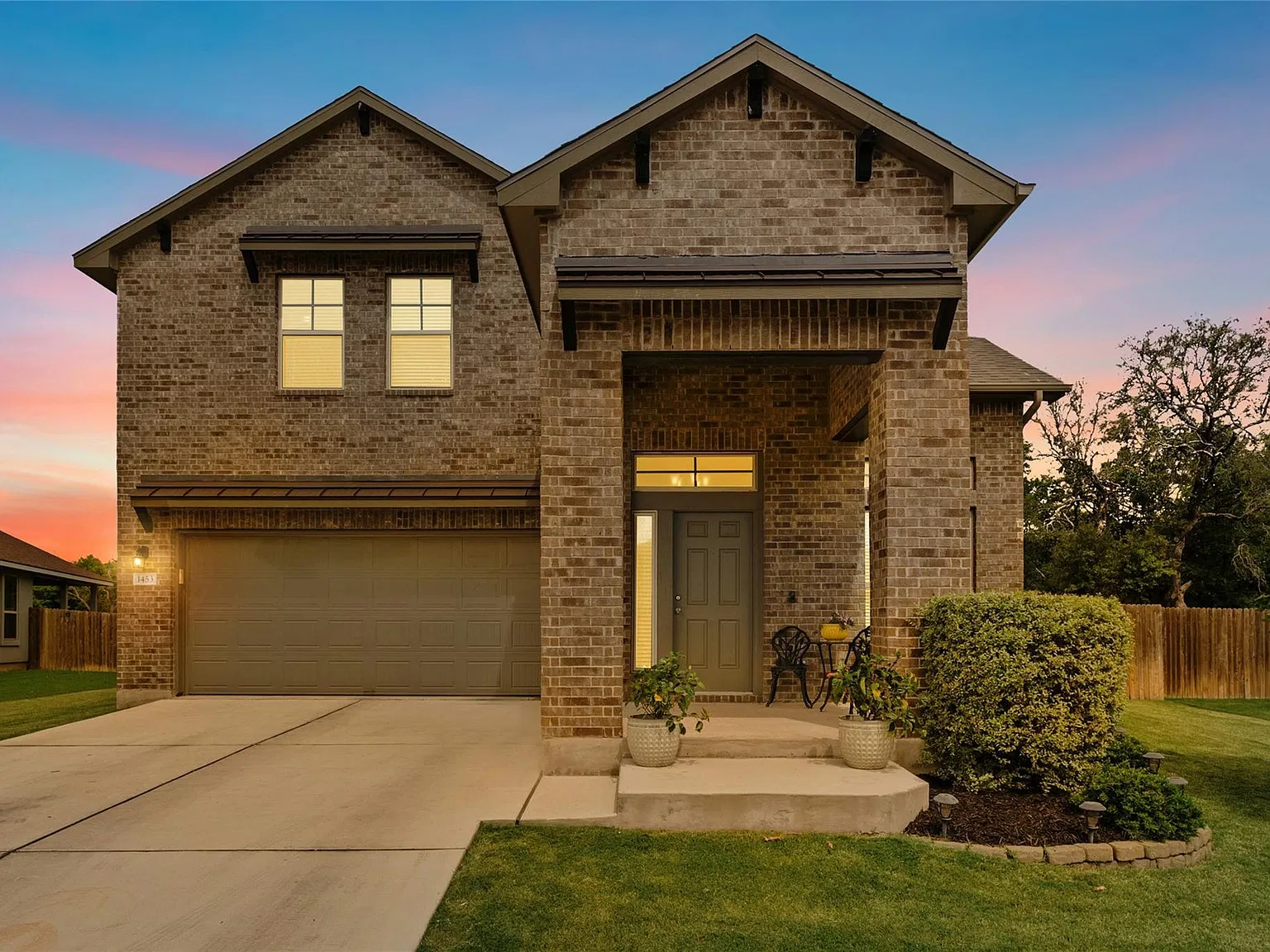 4 bed, 2.5 bath, 2163 sqft, $2,045 — Photo 1