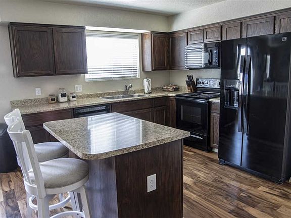 5th image of 7288 E 36th Pl