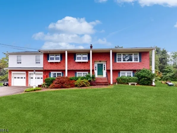 3 E Logan Rd, Randolph Twp., NJ 07869