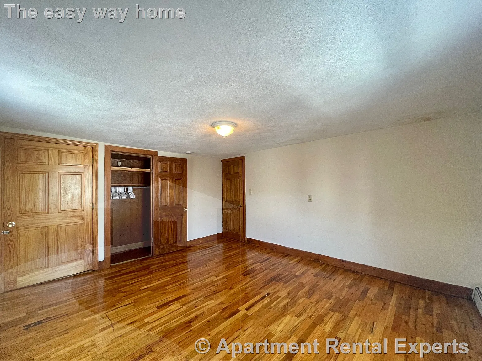 585 Somerville Ave — Photo 4