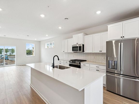 4th image of 7431 E Ramsey Pkwy NW