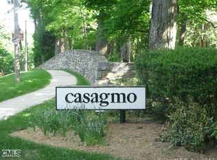 17 Keeler Pl, Ridgefield, CT 06877