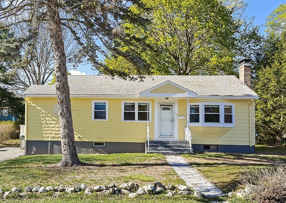 1st image of 139 Summer St