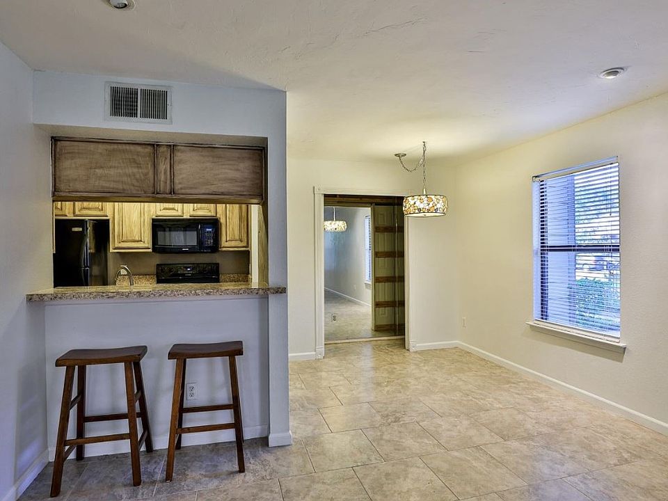 1st image of 3201 Donnelly Cir APT 310