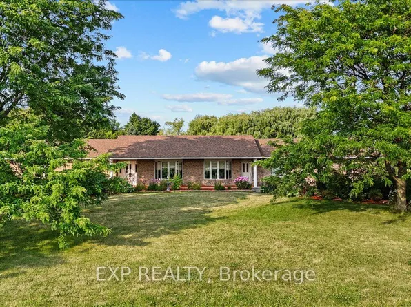 3382 Carp Rd, Ottawa, ON K0A 1L0