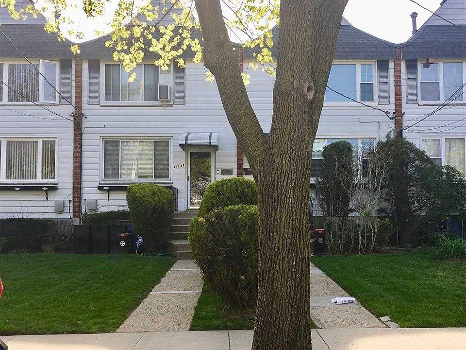 2nd image of 14942 258th St