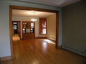 2nd image of 2913 N Burling St APT 2