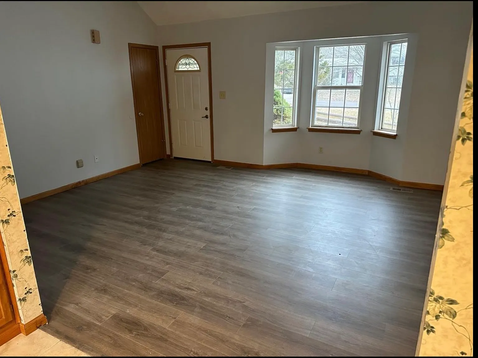 4 bed, 1846 sqft, $2,000 — Photo 3
