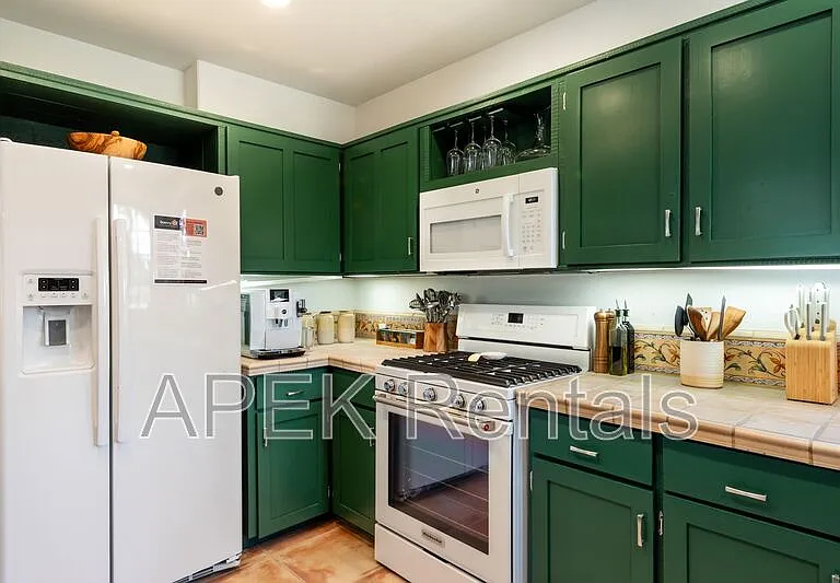 690 W Linda Vista Dr — Photo 24