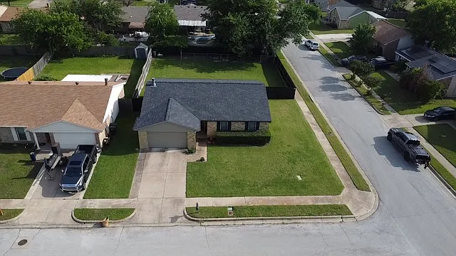 6900 Sandstone Ct — Photo 4