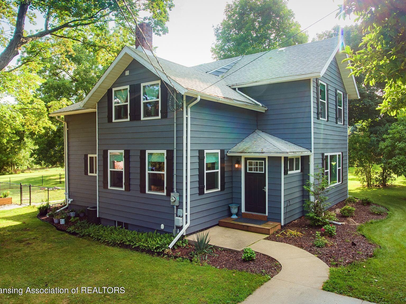 8741 W Willow Hwy, Grand Ledge, MI 48837 Zillow
