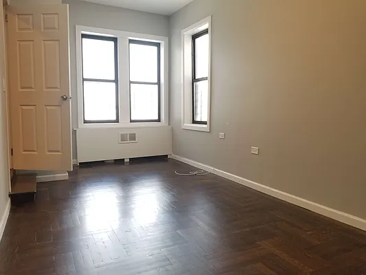 Rented by Bruma Realty LLC | media 14