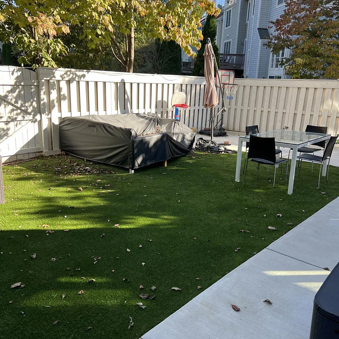 3 bed, 2.5 bath, 2222 sqft, $4,000 — Photo 4
