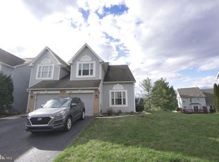 2041 Greenes Way Cir, Collegeville, PA 19426