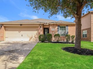 9518 Peridot Green Dr, Rosharon, TX 77583